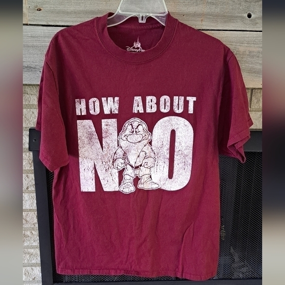 Disney Parks Grumpy Size Large How About No Maroon Red Short Sleeve T-shirt - Picture 1 of 9